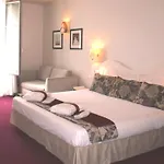 Отель Mercure Relays Du Chateau Рамбуйе