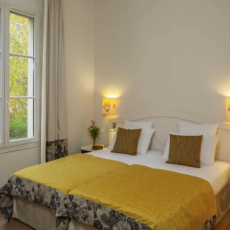 Mercure Relays Du Chateau Hotel 4*