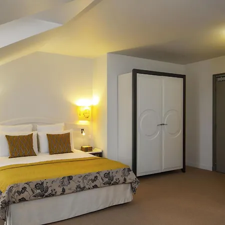 Mercure Relays Du Chateau 4*