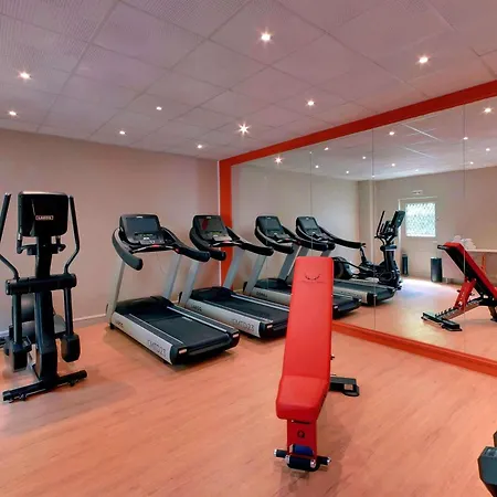 Mercure Relays Du Chateau فندق 4*