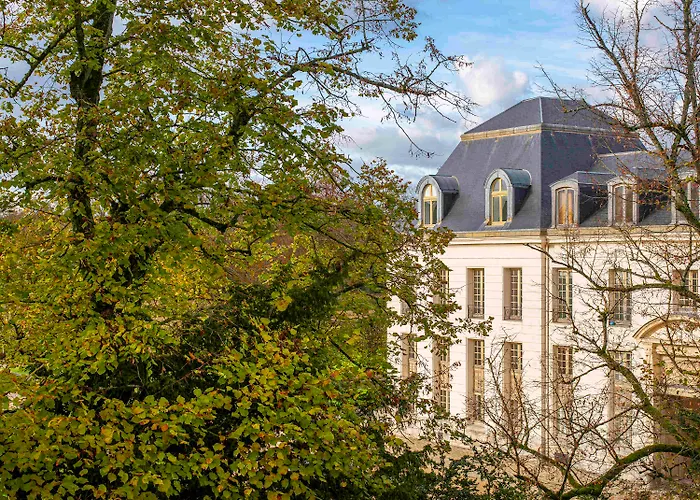 Mercure Relays Du Chateau Hotell