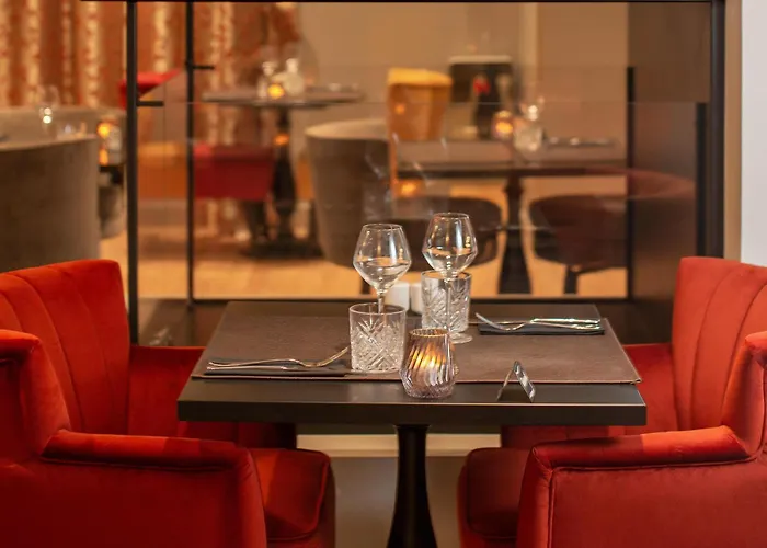 Hotel Mercure Relays Du Château 4*