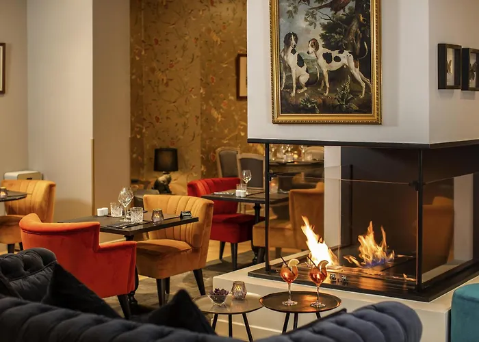 Mercure Relays Du Chateau فندق 4*